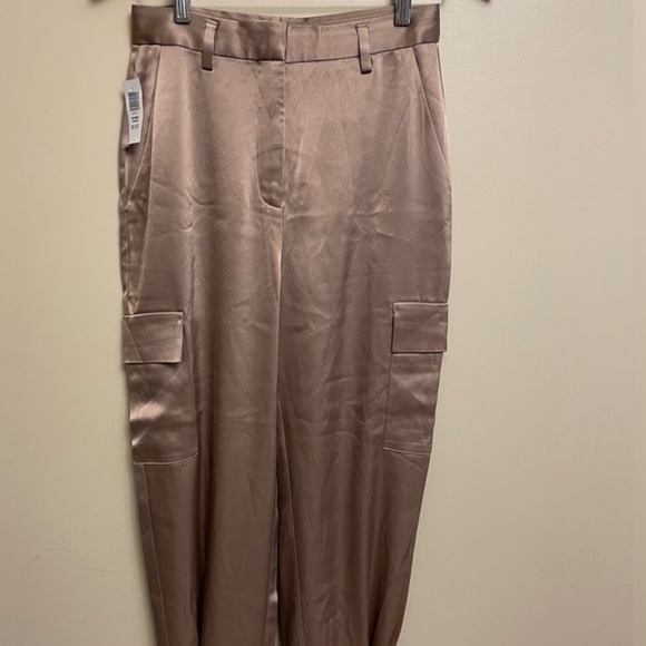 NWT Aritzia Babaton Refined Cargo Grey Taupe Size 0 - Picture 5 of 8